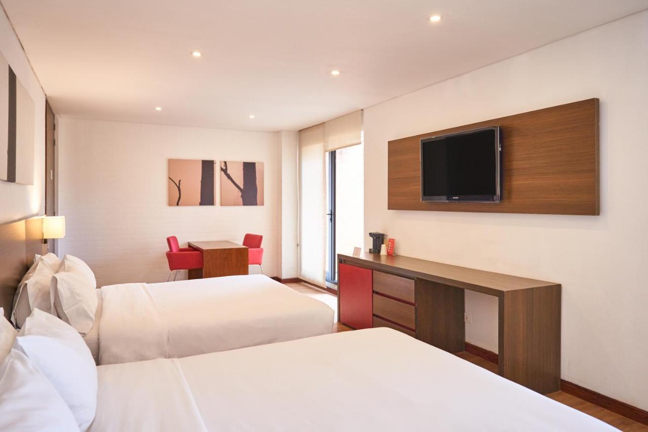 Hotel 84 DC Bogota Buitenkant foto